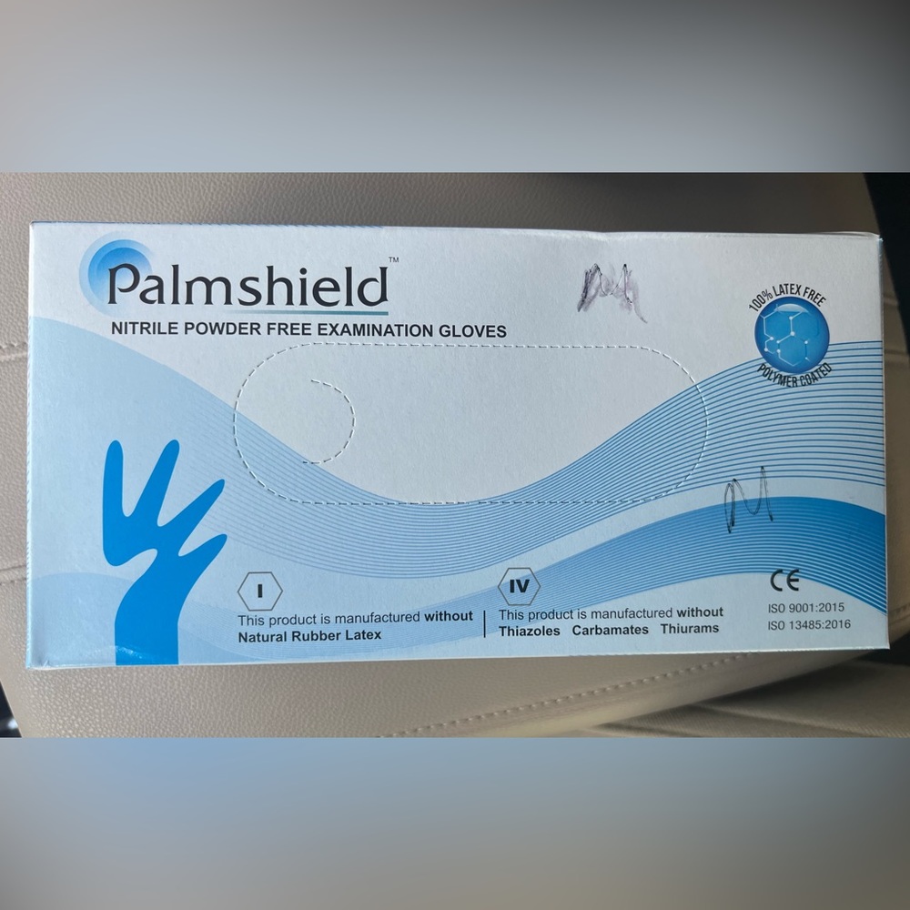 Nitrile Examination gloves